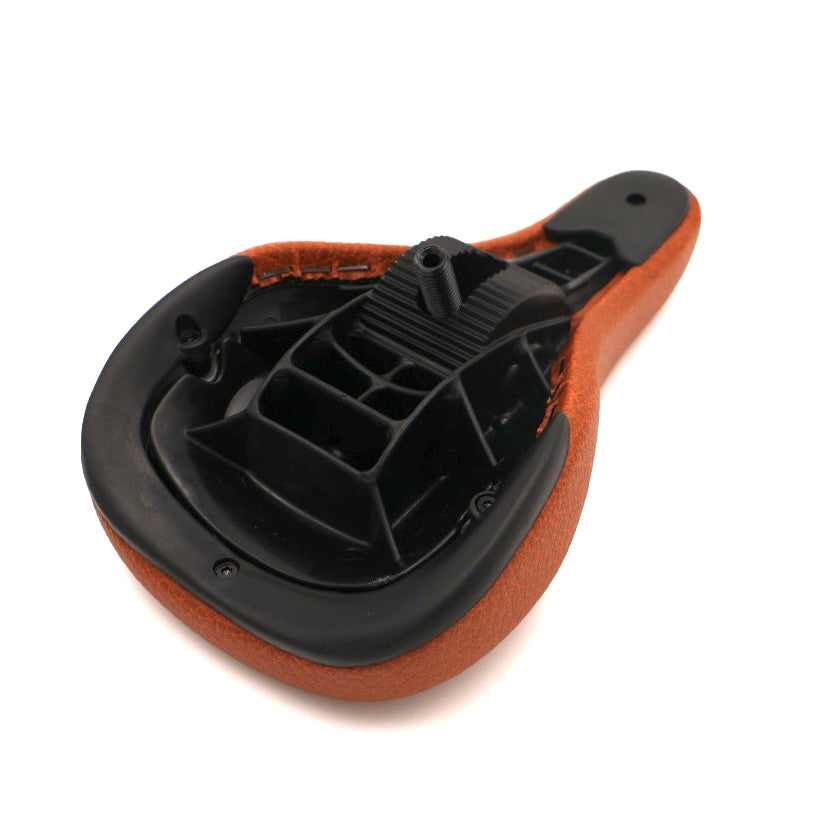 Fourpegsbmx Mid Grainy Pivotal Sattel / Seat Brown