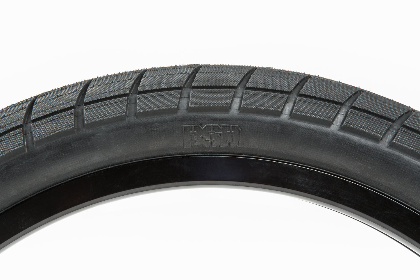 BSD Donnasqueak 2.25" Reifen / Tires Black