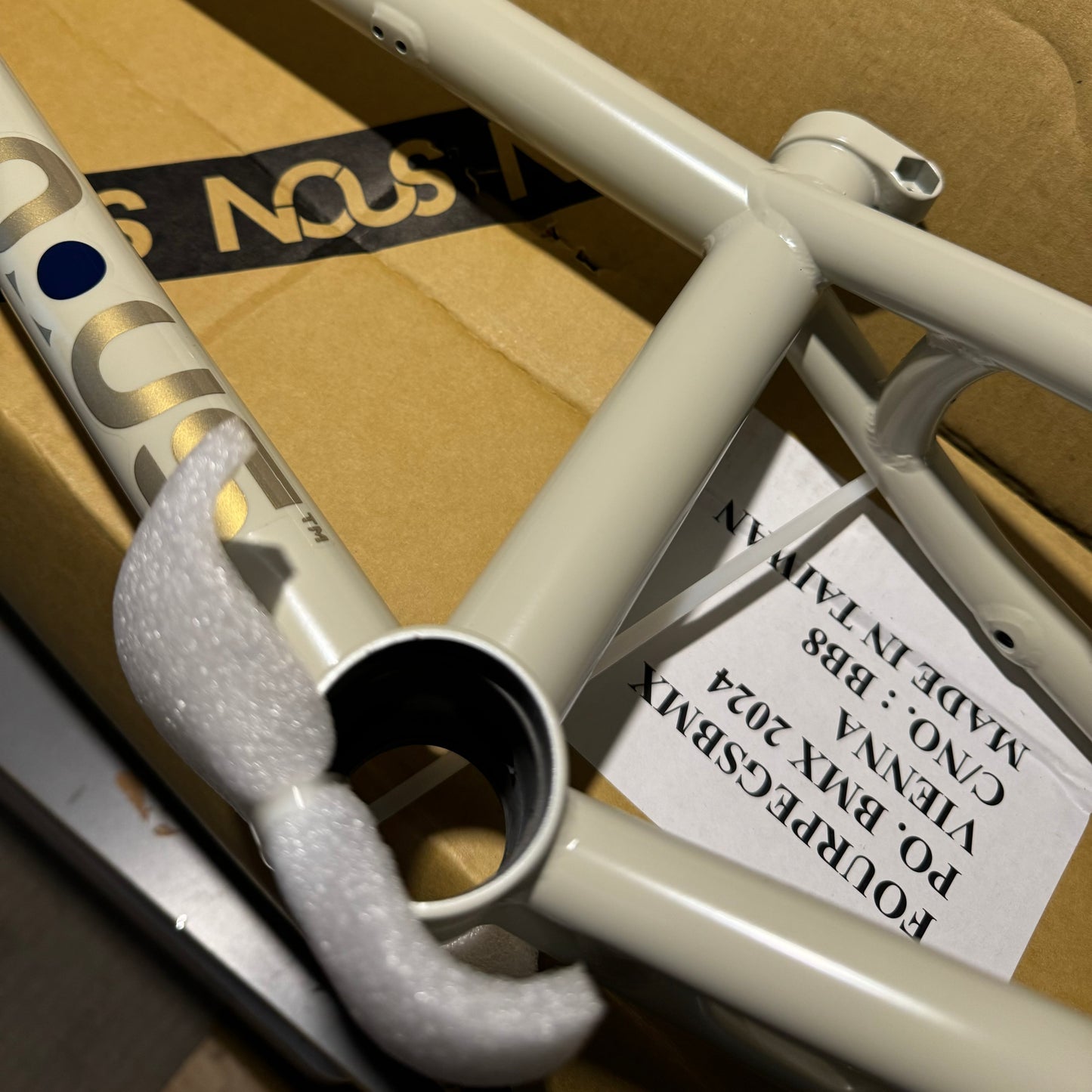 Nous Raw V3 19.3” Sand Beige Rahmen / Frame Flatland