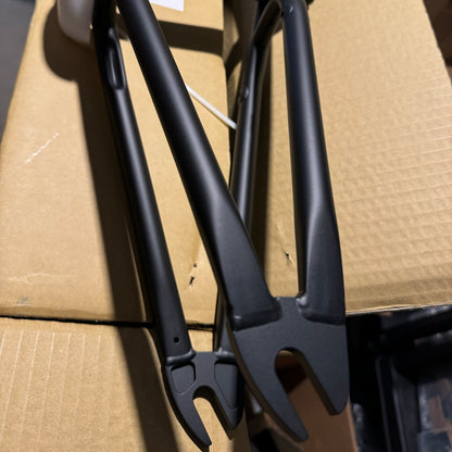 Nous Raw V3 18.6” Matte Black Rahmen / Frame Flatland