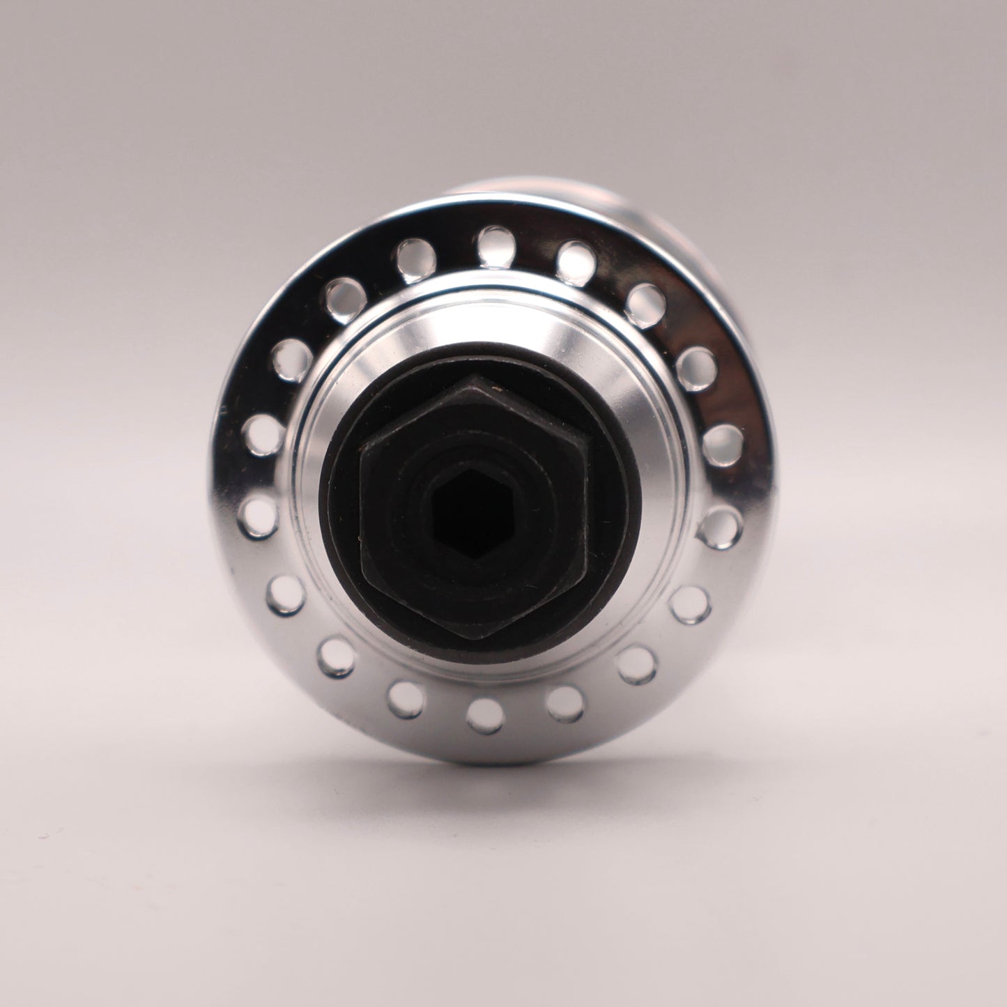 Fourpegsbmx Rollin´ AL7075 Vorderradnabe / Front Hub Polished