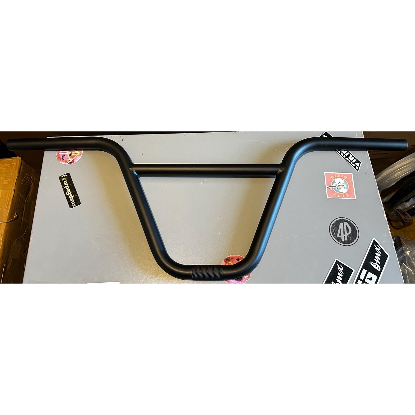 Ares R9 9" Lenker / Handlebars Flatland